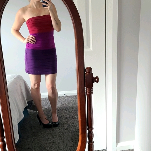 Strapless Body Con Dress - Picture 2 of 6